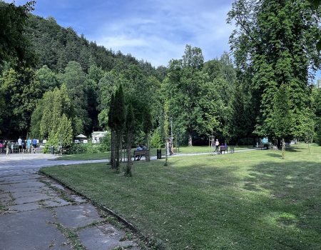 Park Trenčianske Teplice prechádzka