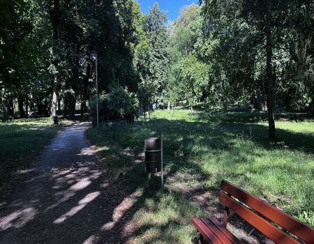 Zámocký park Motešice leto