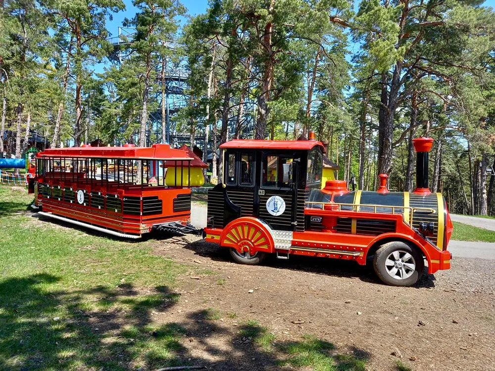 Vyhliadková veža Bojnice vláčik