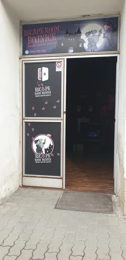 Escape Room Bojnice- Záhada ružového pantera vstup