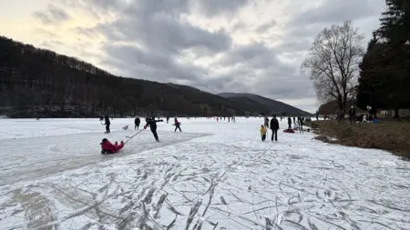 ako sa korčulovat bezpečne na jazere - baračka trencianske teplice