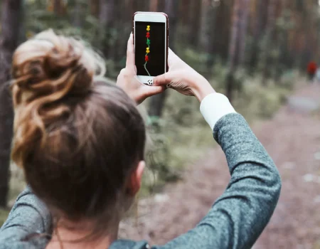 15 top aplikácií do lesa pre pohodlnú a bezpečnú turistiku
